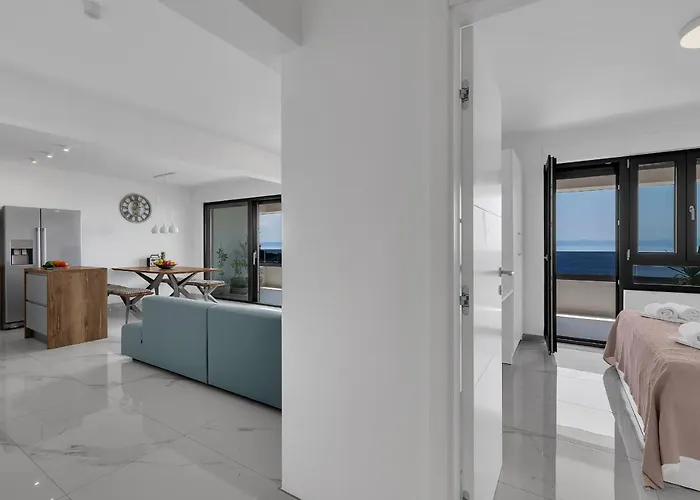 Apartment Luxury Penthouse Roma Makarska